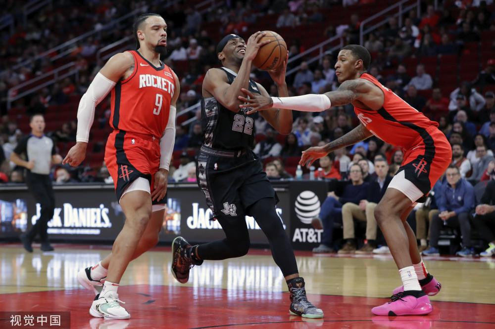 巴顿：没想到以队长身份回到工体，也希望国安能好起来.